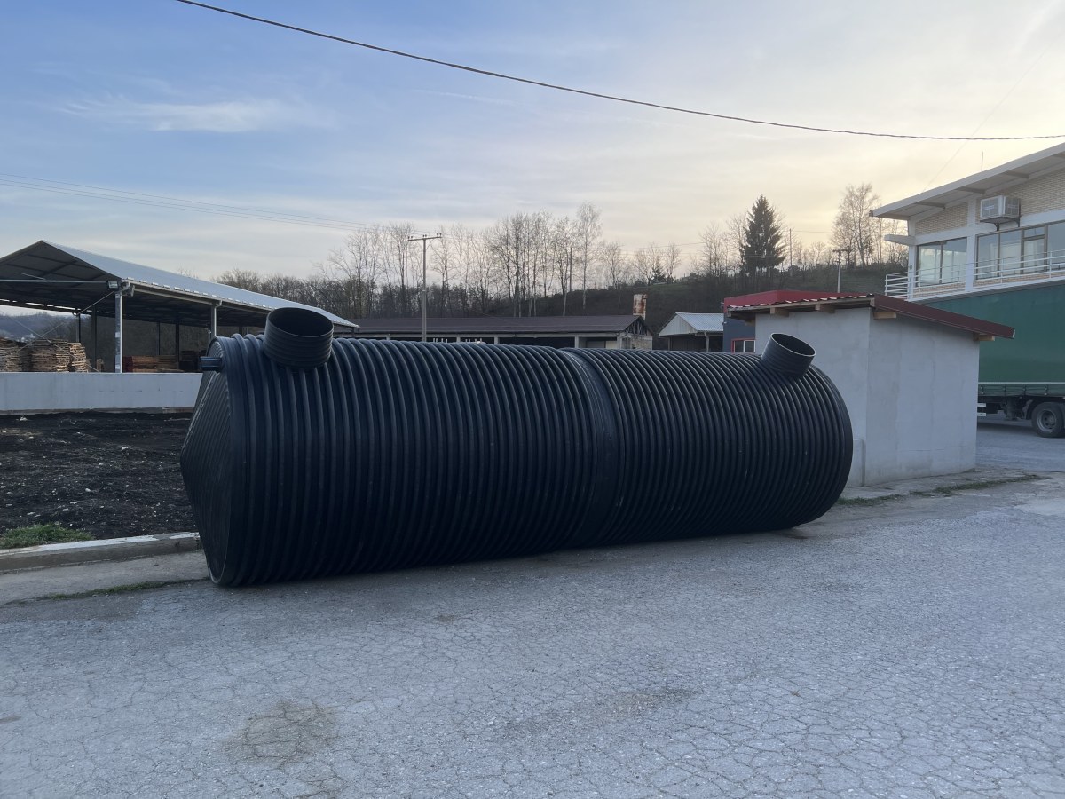 veliki horizontalni rezervoar